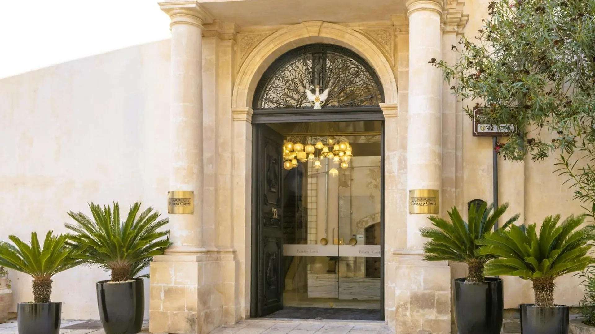 Hotel Palazzo Conti Camere & Suites Scicli