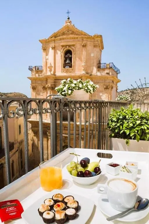 Palazzo Conti Camere & Suites Scicli Hotel
