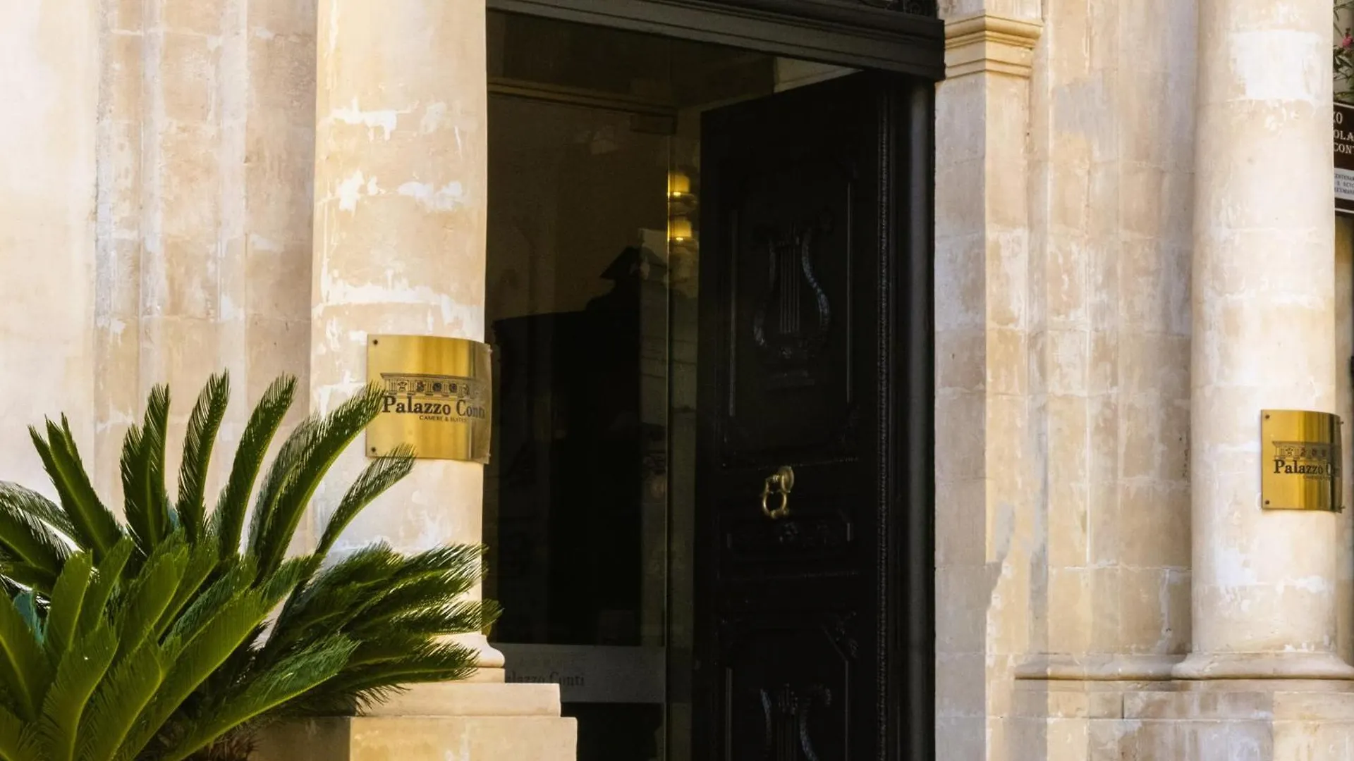 Palazzo Conti Camere & Suites Scicli Italie